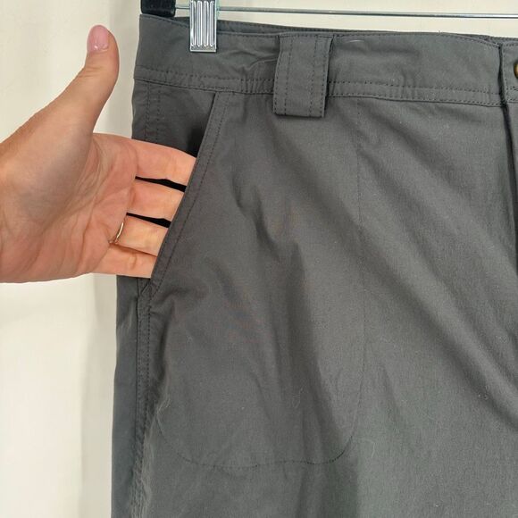 LL Bean Comfort Cycling Capris Pants‎ Removable Shorts Size Medium Black Hiking - Picture 10 of 16